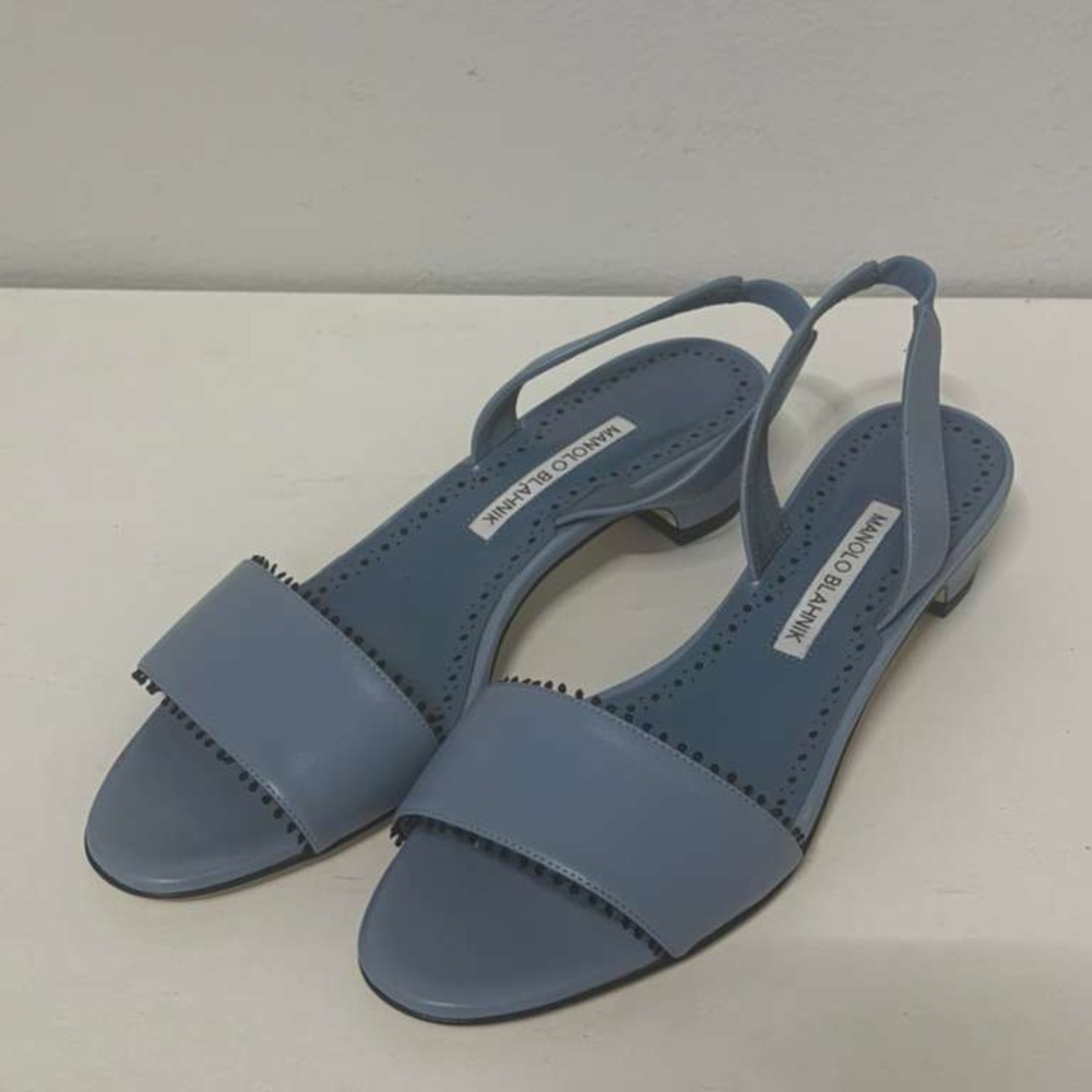 Manolo Blahnik Powder Blue Leather Slingback Sandal - Picture 5 of 7